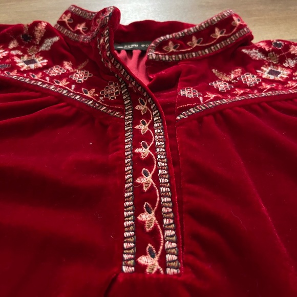 BBWM Woman Velvet Long Sleeve Blouse. - Picture 9 of 15